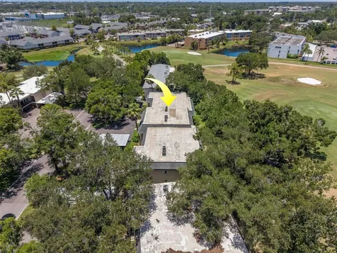 68 Country Club Drive Largo FL 33771