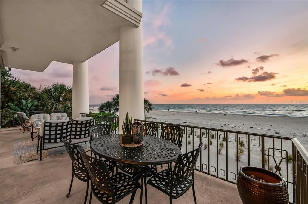 810 Eldorado Avenue Clearwater Beach FL 33767