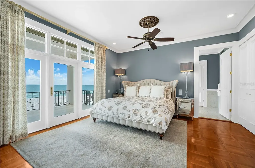 810 Eldorado Avenue Clearwater Beach FL 33767