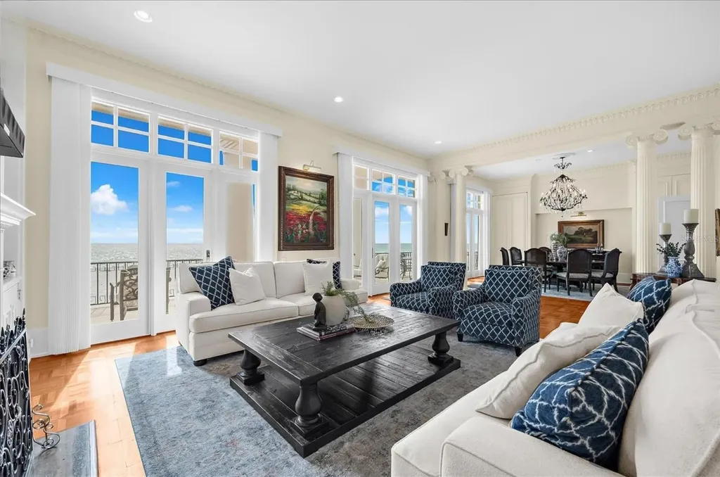 810 Eldorado Avenue Clearwater Beach FL 33767