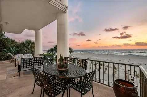 810 Eldorado Avenue Clearwater Beach FL 33767