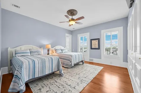810 Eldorado Avenue Clearwater Beach FL 33767