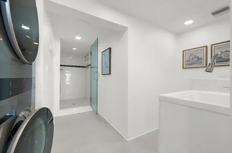 810 Eldorado Avenue Clearwater Beach FL 33767