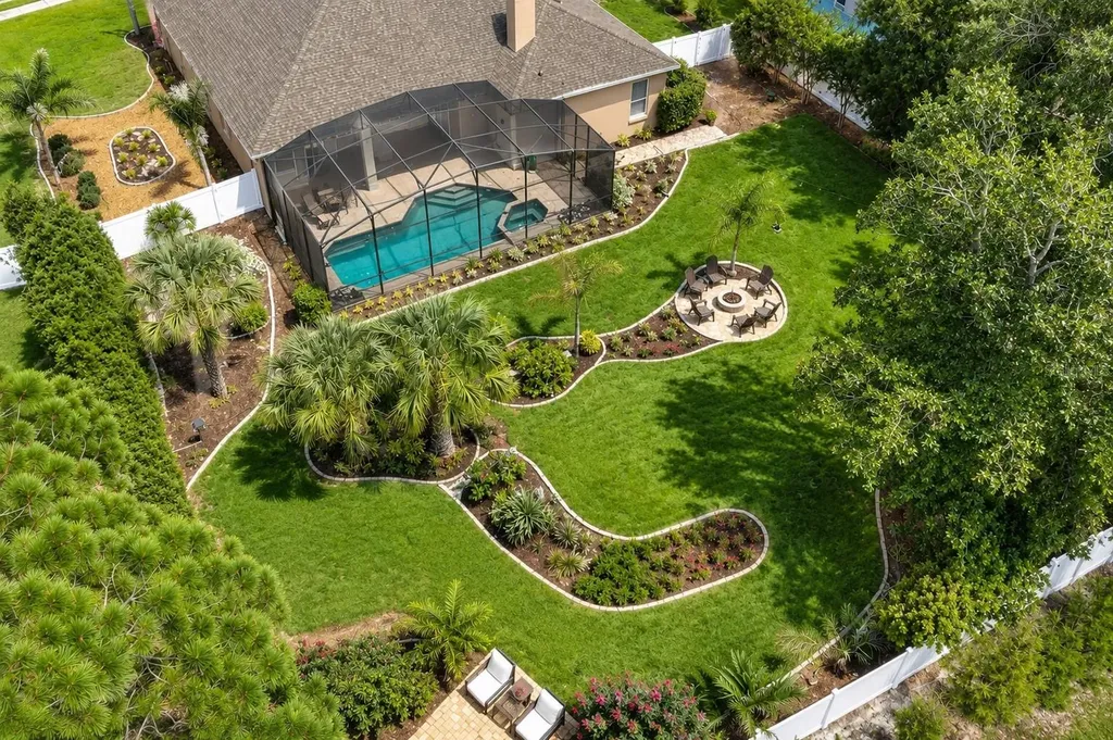 220 Capri Cove Place Sanford FL 32771