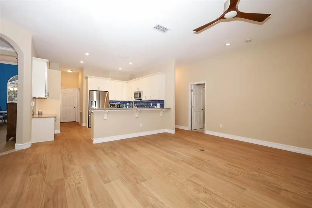 220 Capri Cove Place Sanford FL 32771
