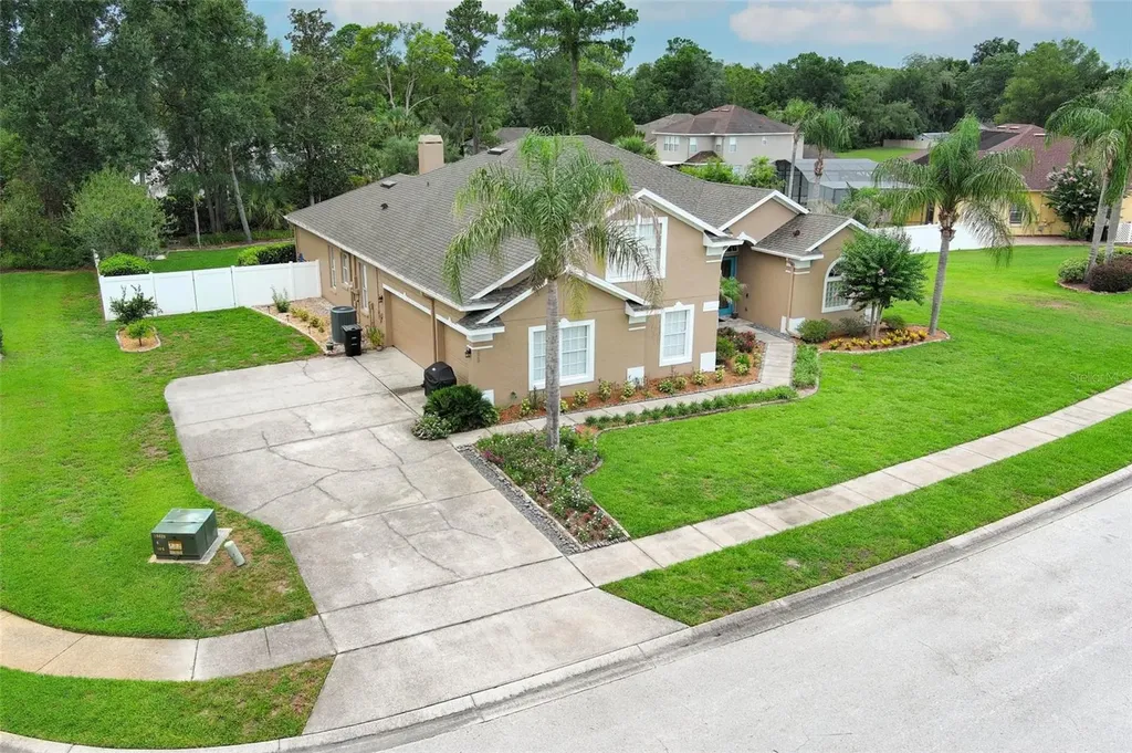 220 Capri Cove Place Sanford FL 32771