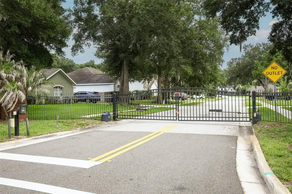 220 Capri Cove Place Sanford FL 32771