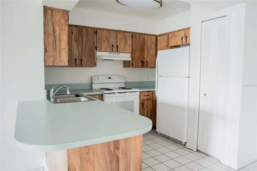 100 25th St SW Winter Haven FL 33880