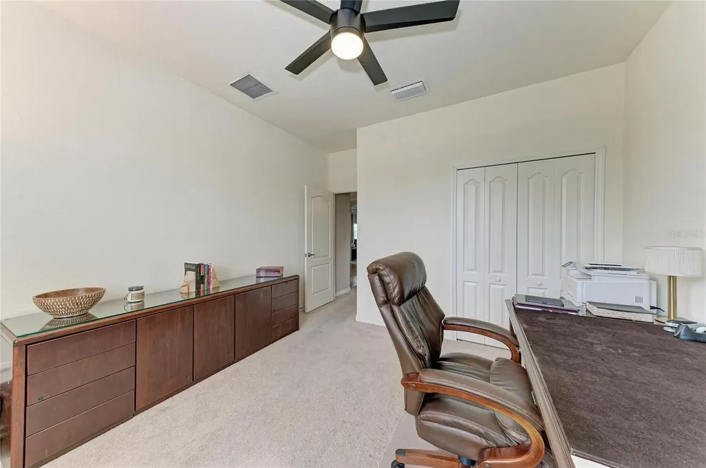 538 Fire Bush Court Bradenton FL 34212