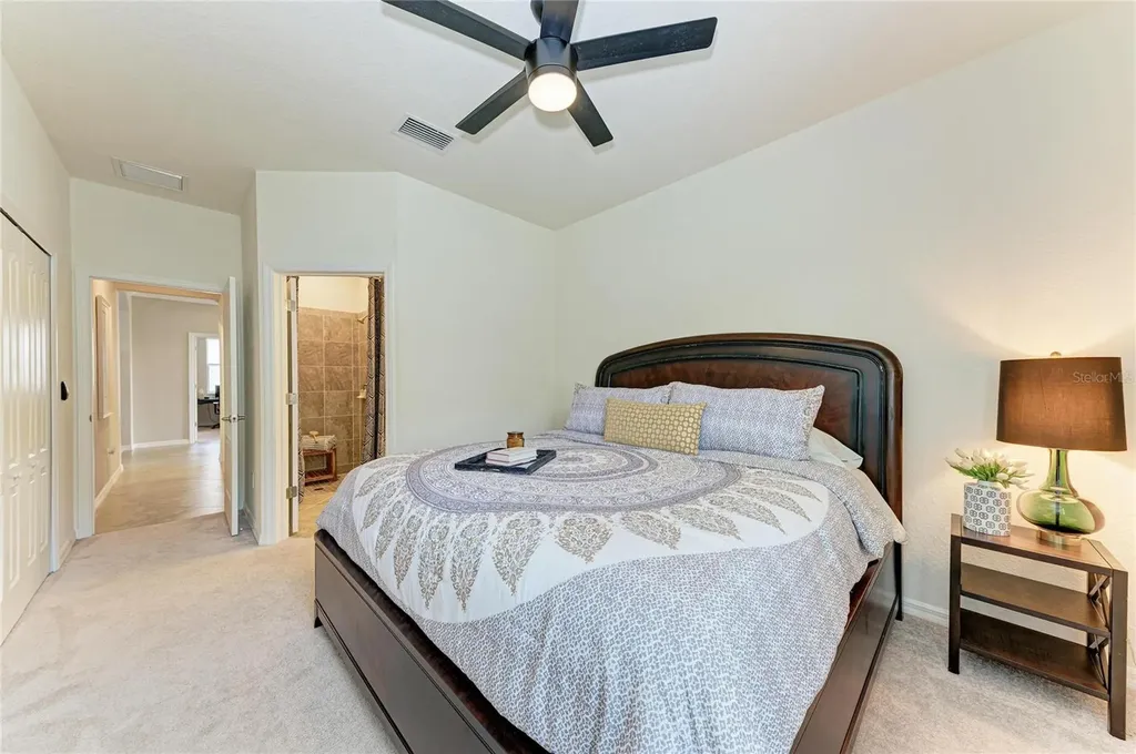 538 Fire Bush Court Bradenton FL 34212