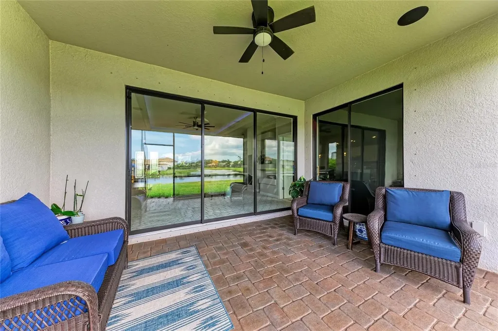 538 Fire Bush Court Bradenton FL 34212