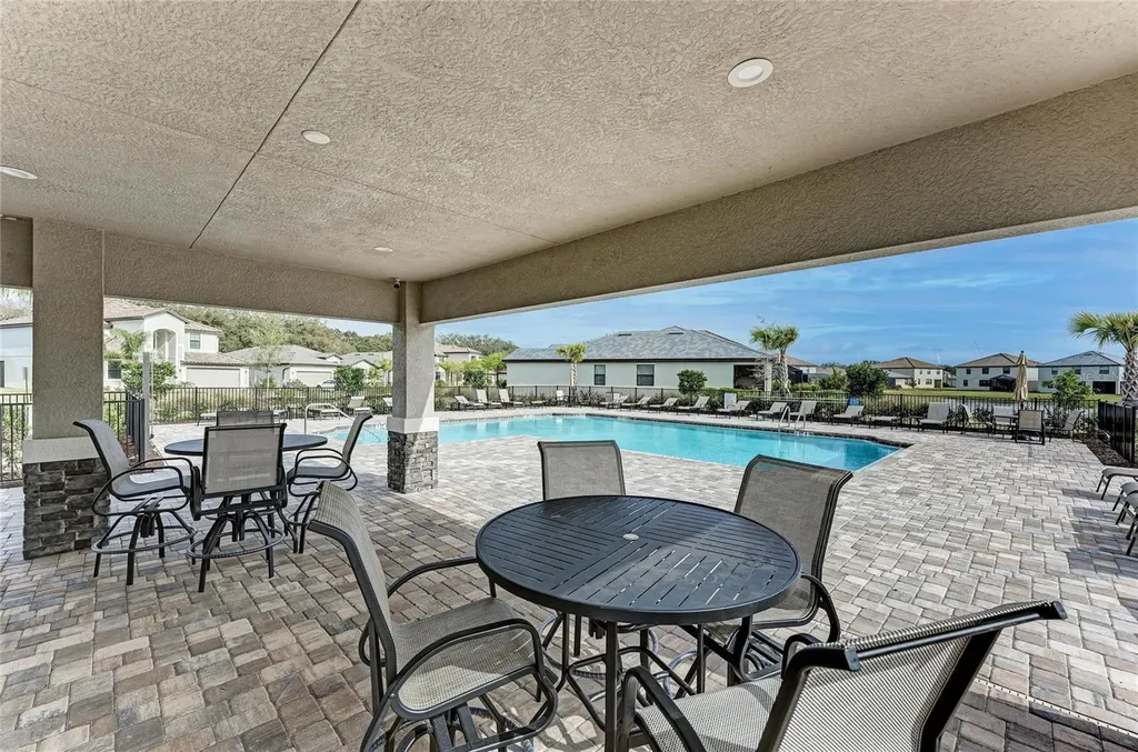 538 Fire Bush Court Bradenton FL 34212