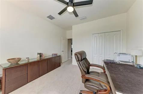 538 Fire Bush Court Bradenton FL 34212