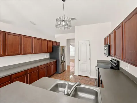 6013 Brick Road St Cloud FL 34772