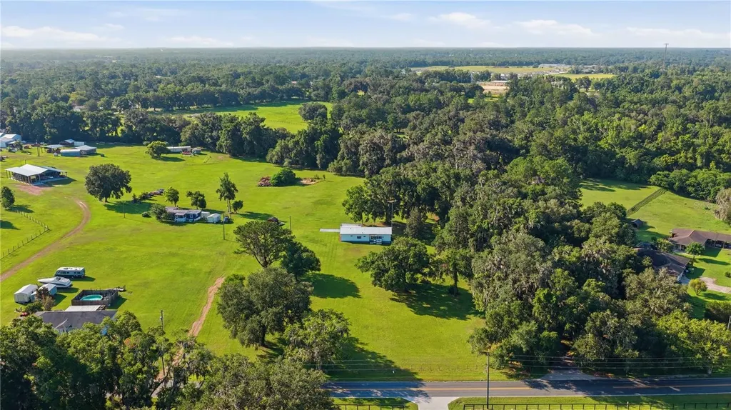 4950 SE 112th Street Road Belleview FL 34420
