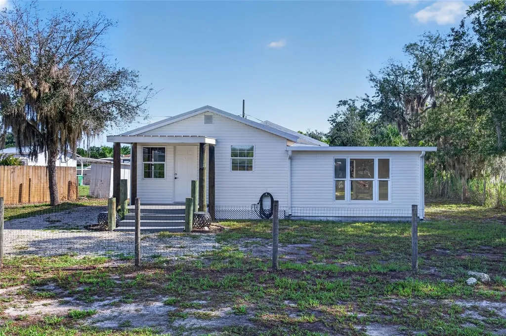 8024 Hillman Avenue Punta Gorda FL 33982