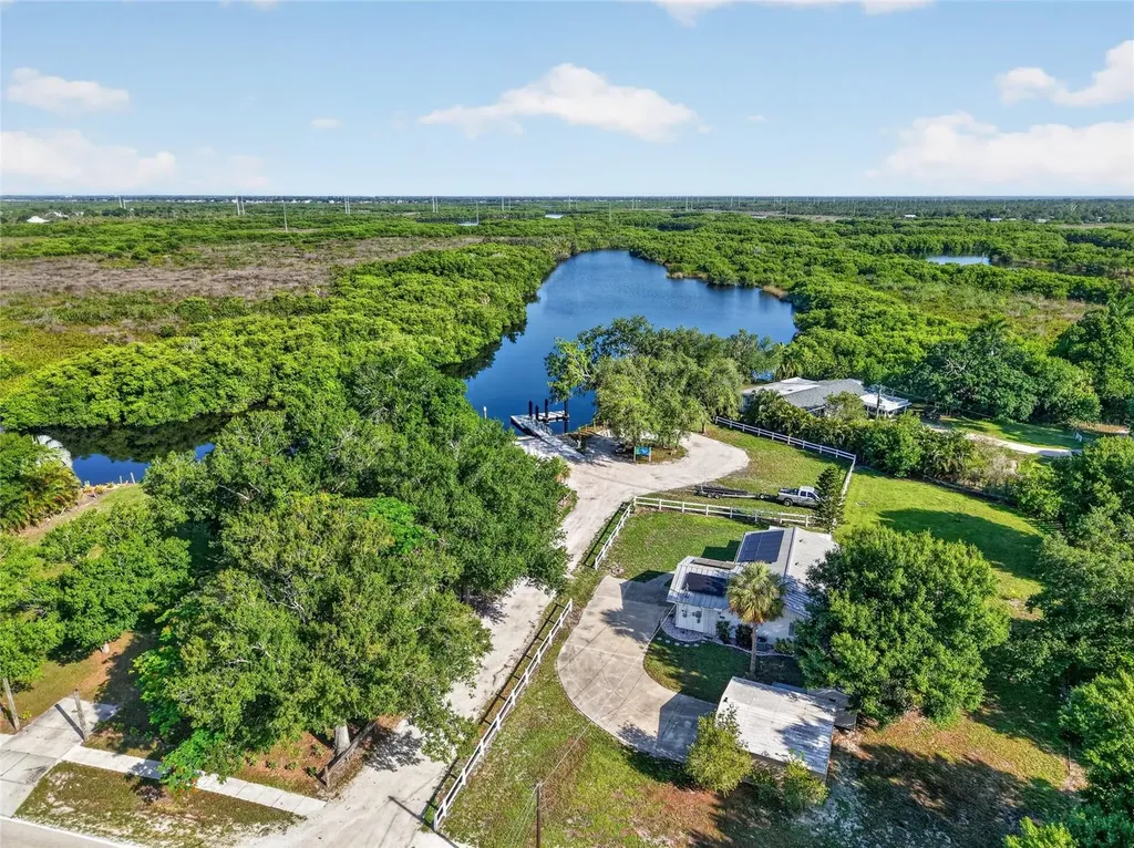 8024 Hillman Avenue Punta Gorda FL 33982