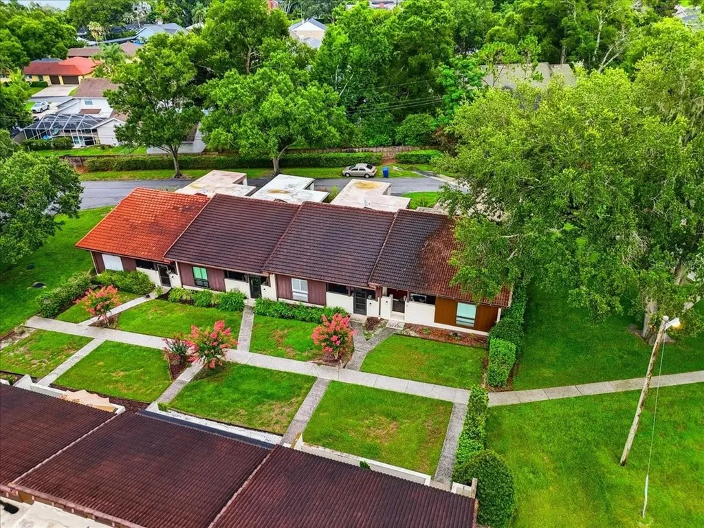 10 El Recodo Lakeland FL 33813