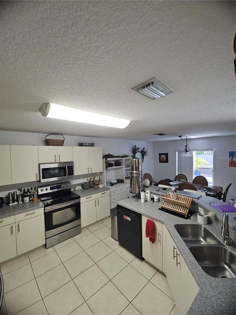 4212 Parry Drive Sarasota FL 34241