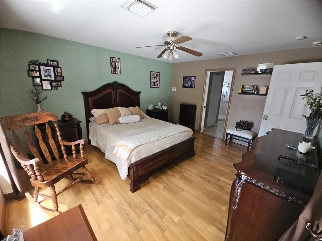 4212 Parry Drive Sarasota FL 34241
