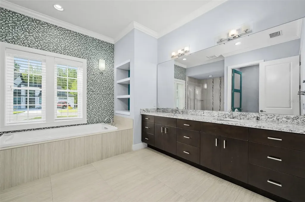 4074 NW 63rd Street Gainesville FL 32606