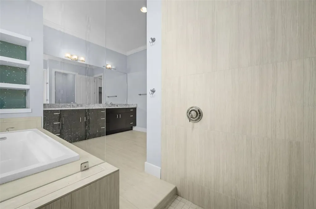 4074 NW 63rd Street Gainesville FL 32606
