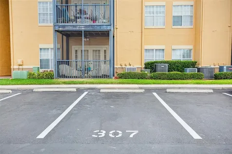 4333 Bayside Village Drive Tampa FL 33615