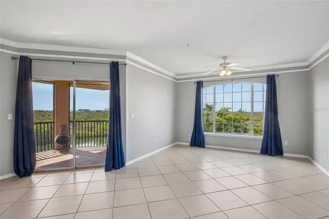4333 Bayside Village Drive Tampa FL 33615
