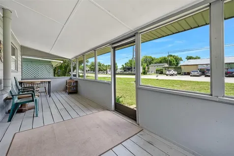 55521 Front Street Astor FL 32102