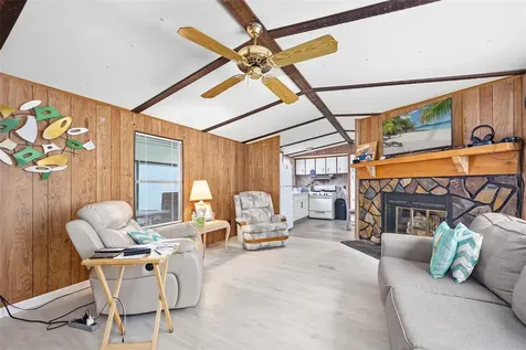 55521 Front Street Astor FL 32102