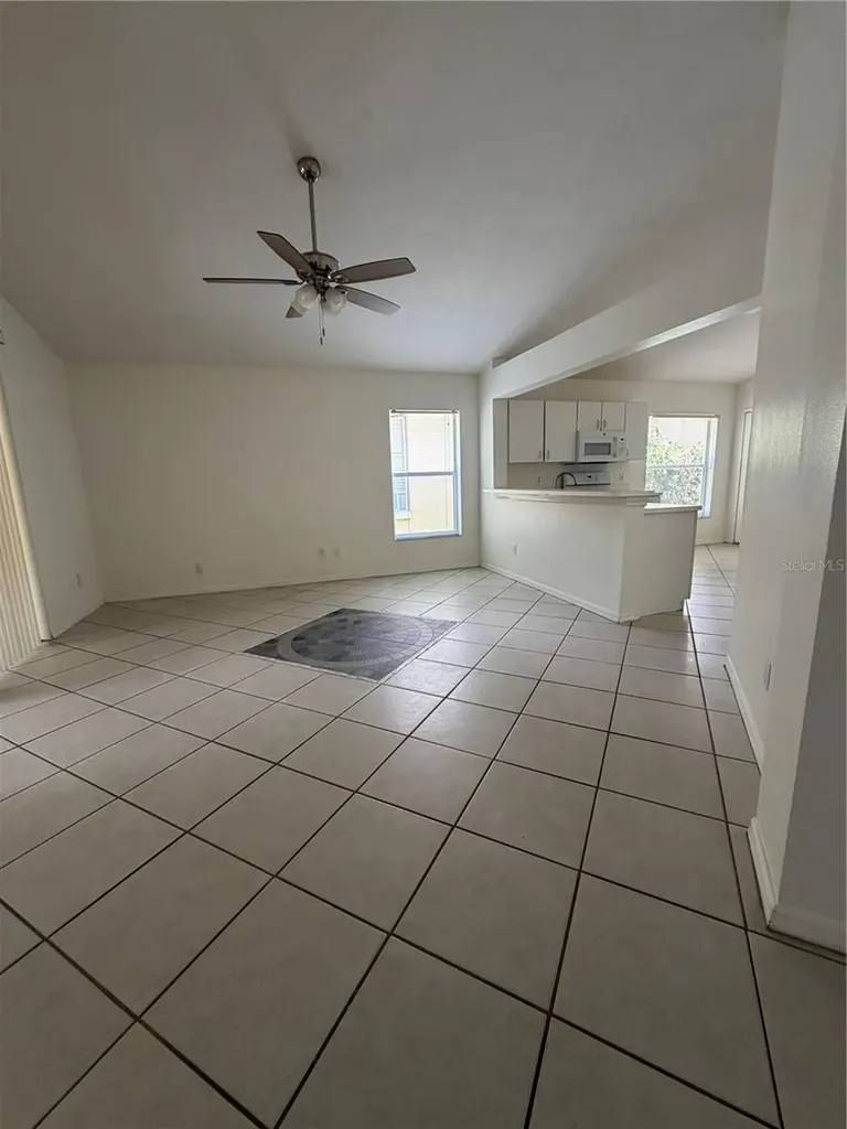 5554 Ligustrum Loop Oviedo FL 32765