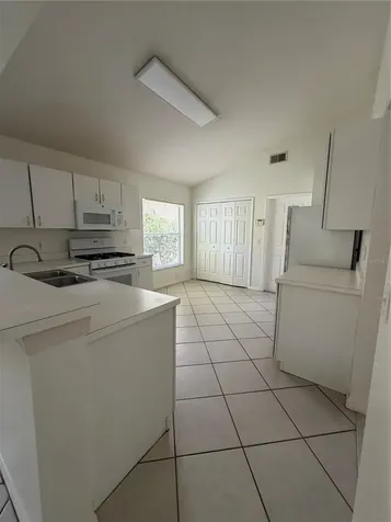 5554 Ligustrum Loop Oviedo FL 32765