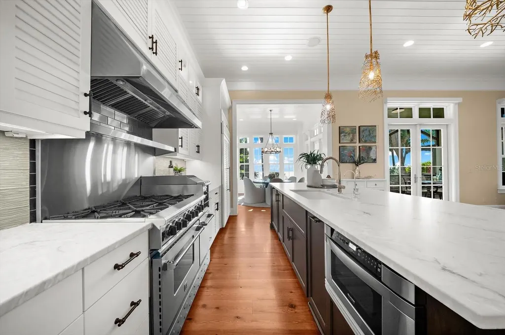 500 Gulf Boulevard Belleair Shore FL 33786