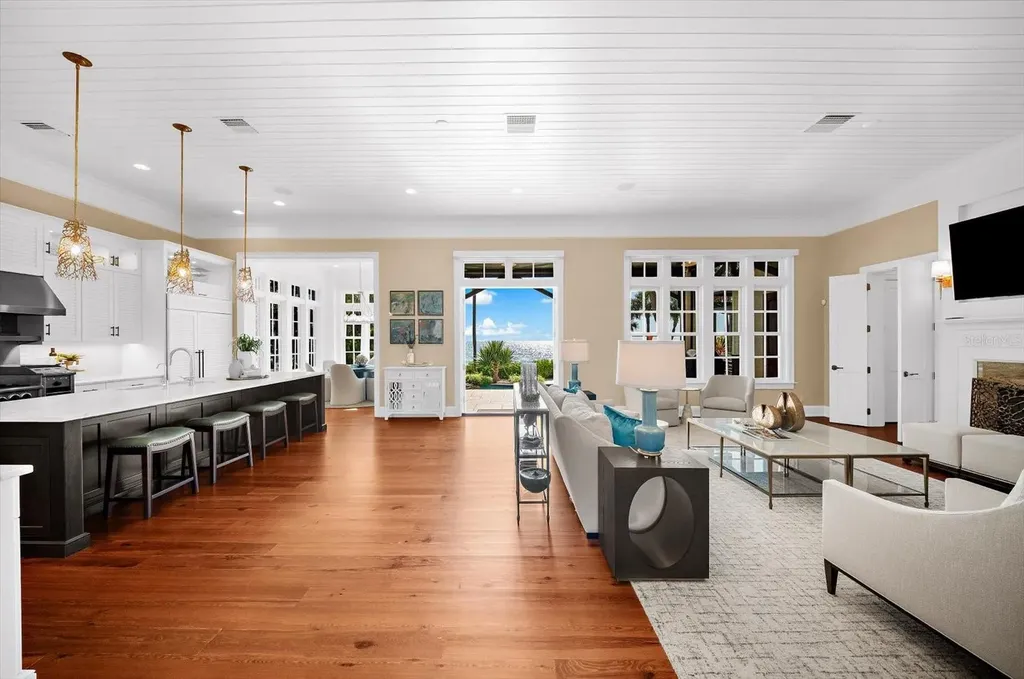 500 Gulf Boulevard Belleair Shore FL 33786