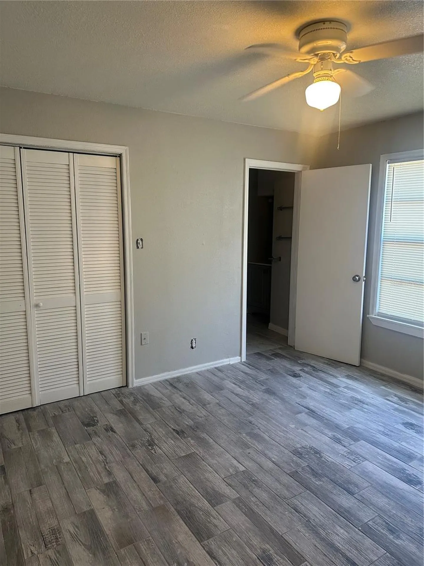 807 E Osborne Avenue Tampa FL 33603