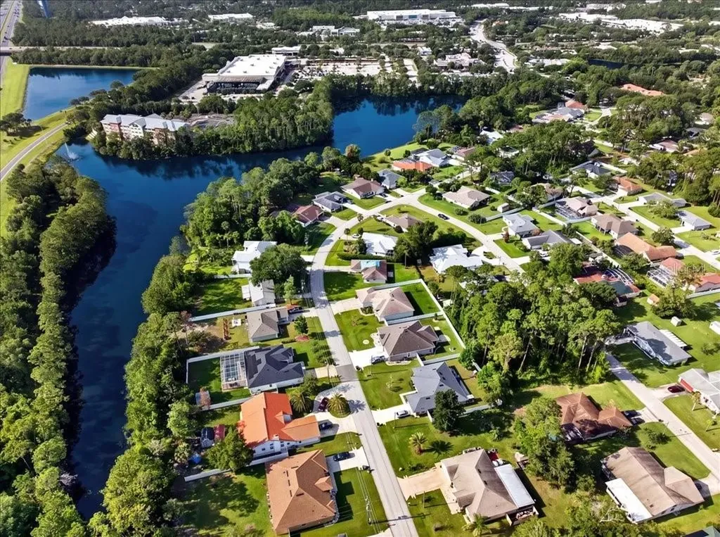 40 Boulder Rock Drive Palm Coast FL 32137