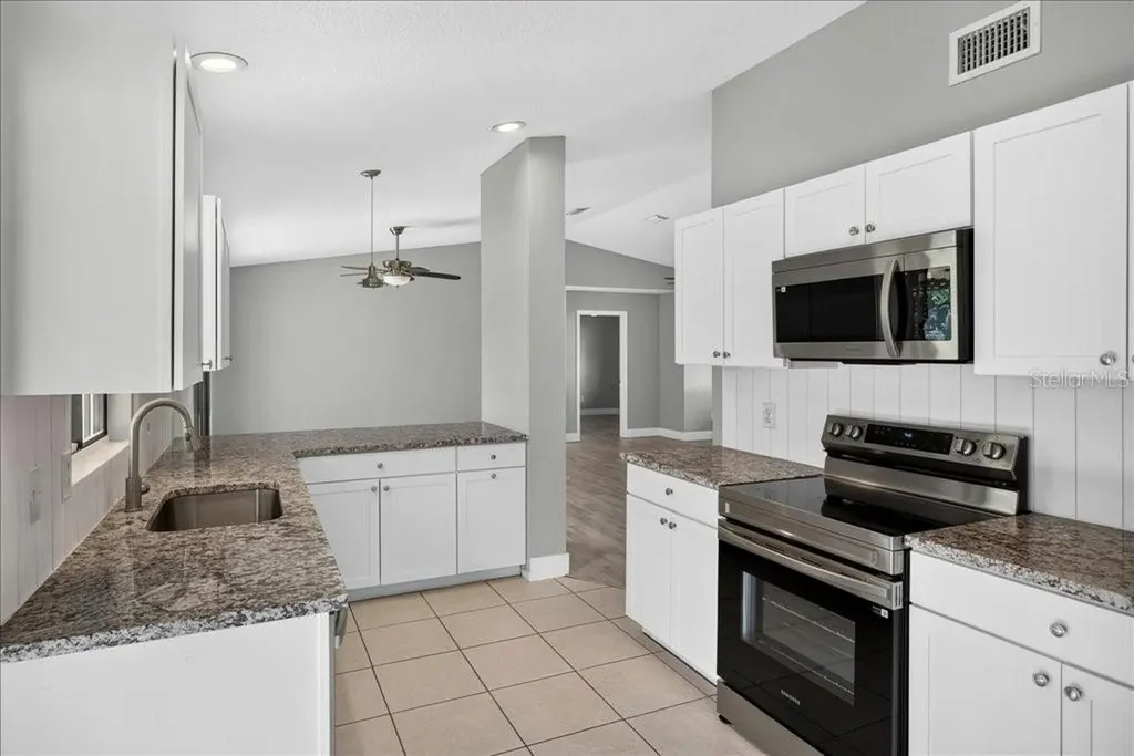 40 Boulder Rock Drive Palm Coast FL 32137