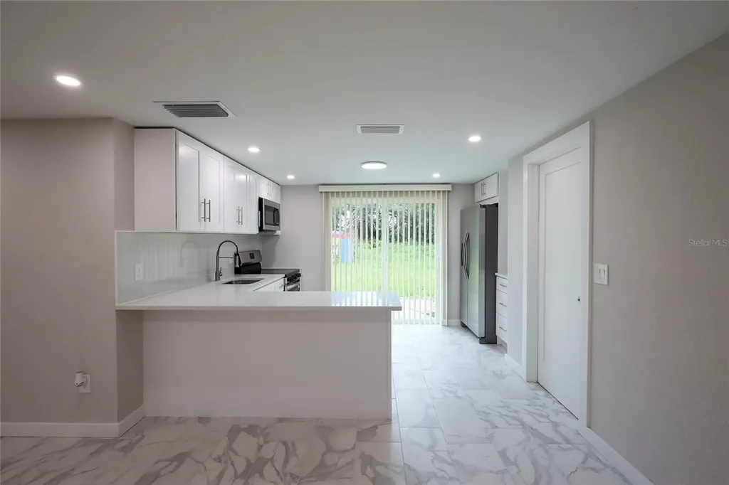 6427 A L Campbell Lane Seffner FL 33584