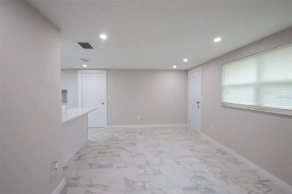 6427 A L Campbell Lane Seffner FL 33584