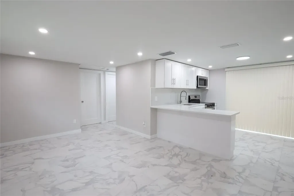 6427 A L Campbell Lane Seffner FL 33584
