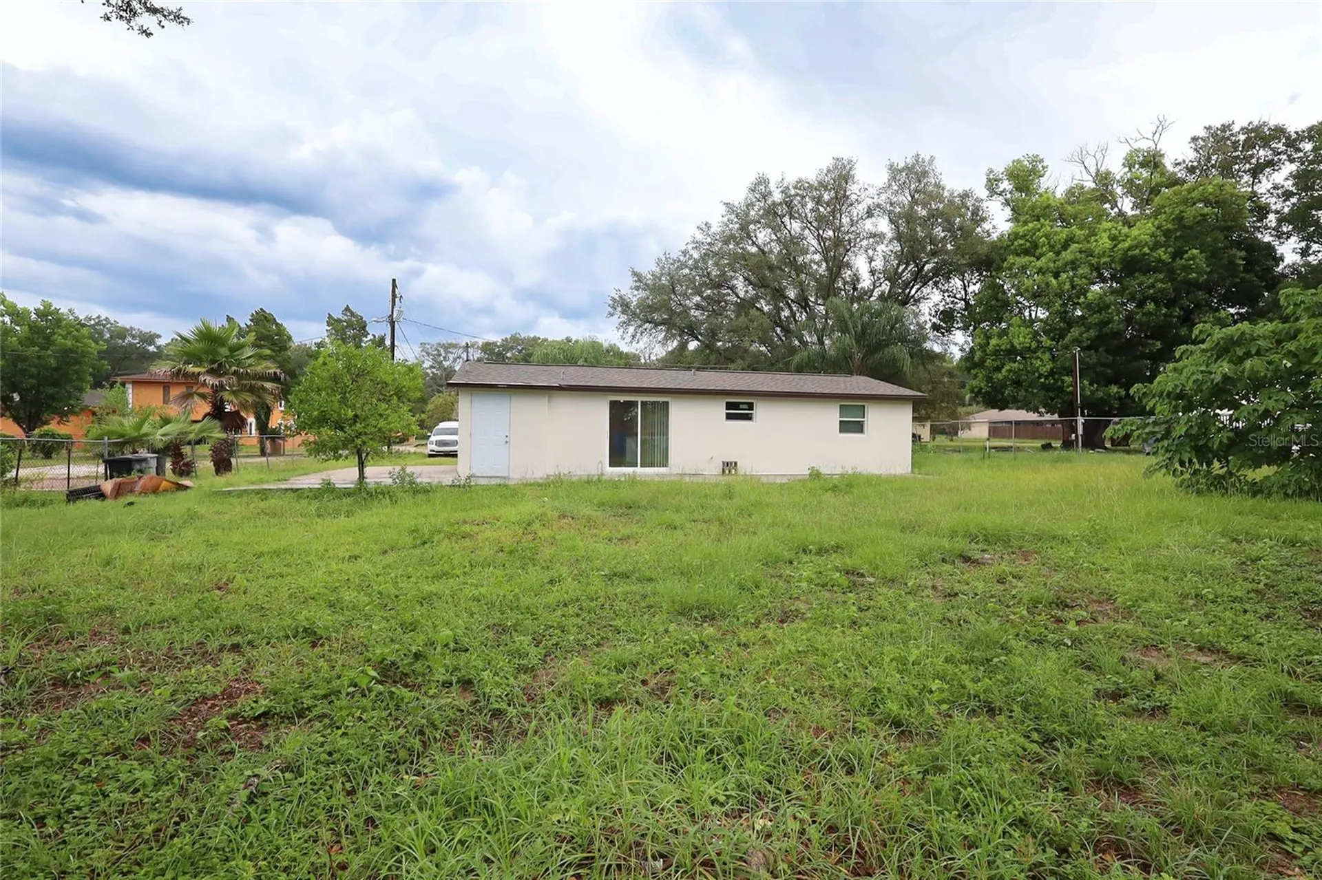 6427 A L Campbell Lane Seffner FL 33584