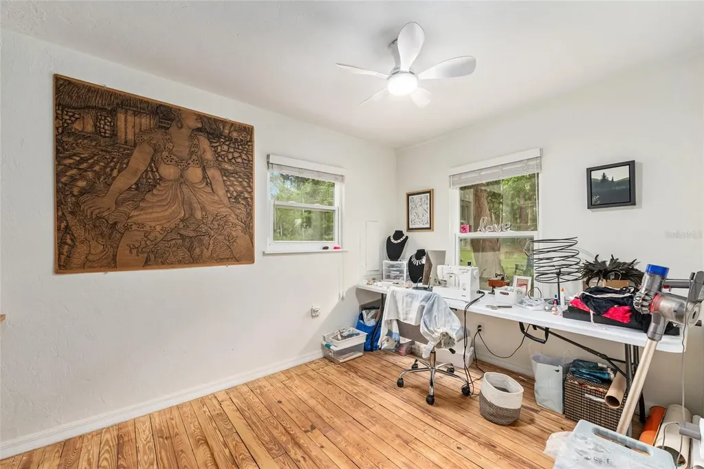 201-203 NE Tahota Avenue Micanopy FL 32667
