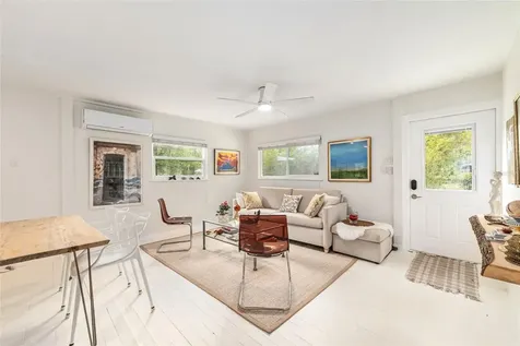 201-203 NE Tahota Avenue Micanopy FL 32667