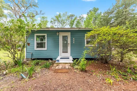 201-203 NE Tahota Avenue Micanopy FL 32667