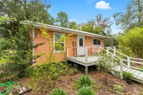 201-203 NE Tahota Avenue Micanopy FL 32667