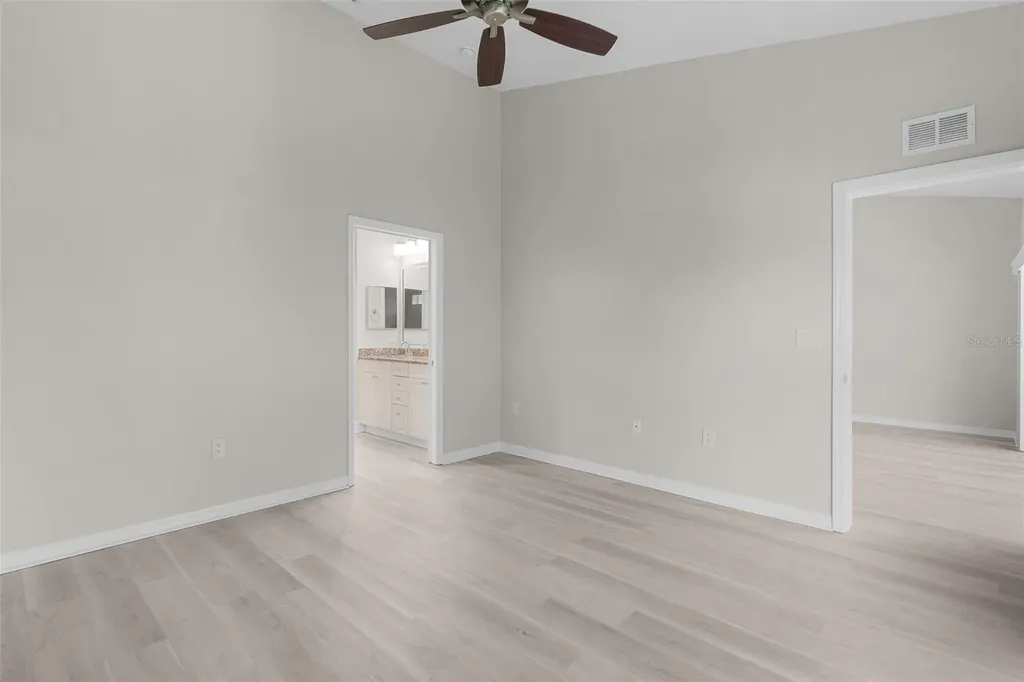 5308 Bowline Court Oxford FL 34484