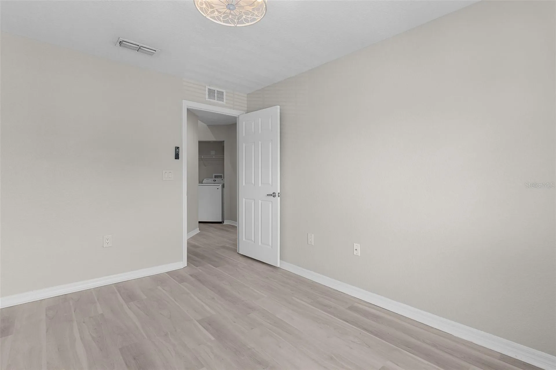 5308 Bowline Court Oxford FL 34484