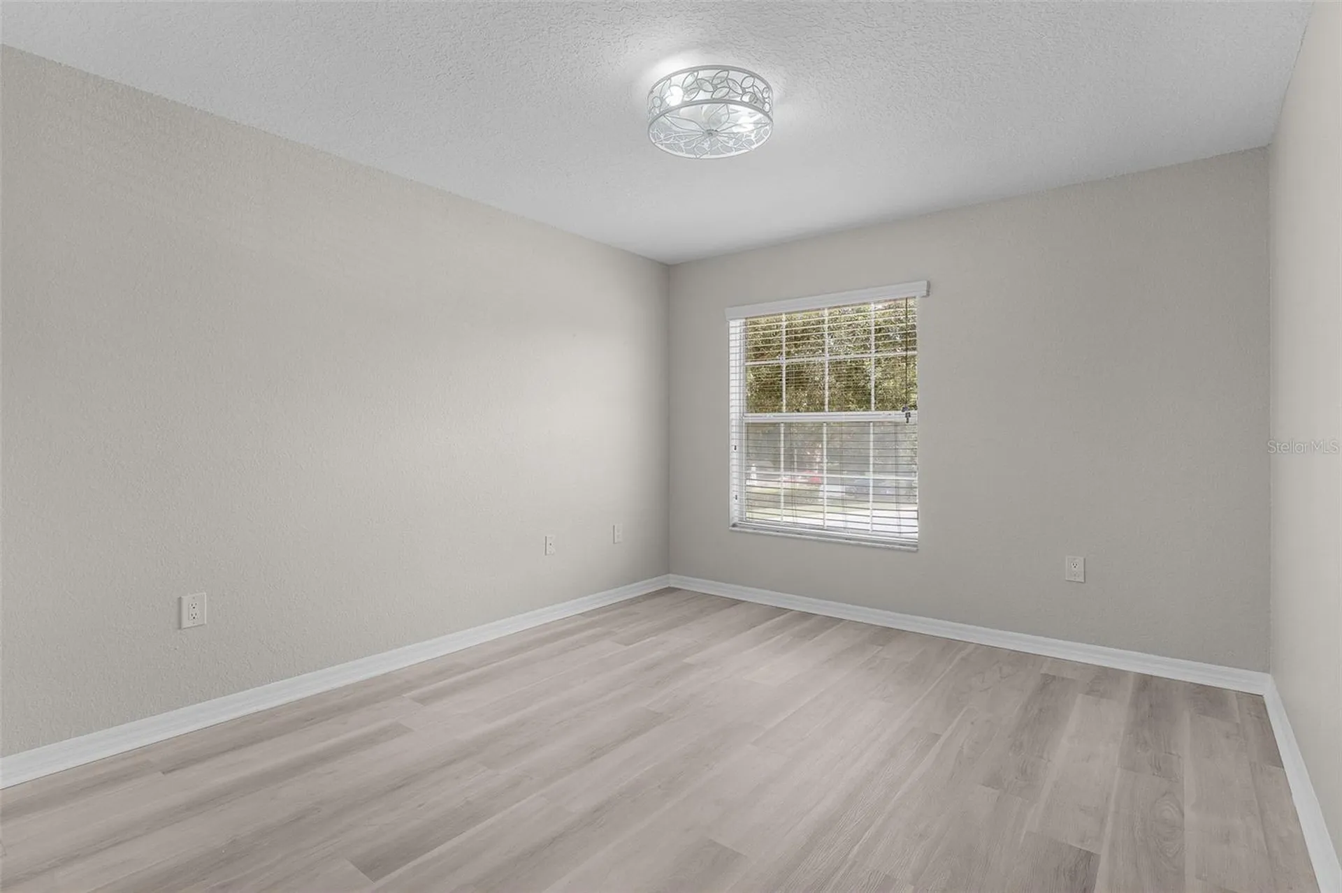5308 Bowline Court Oxford FL 34484