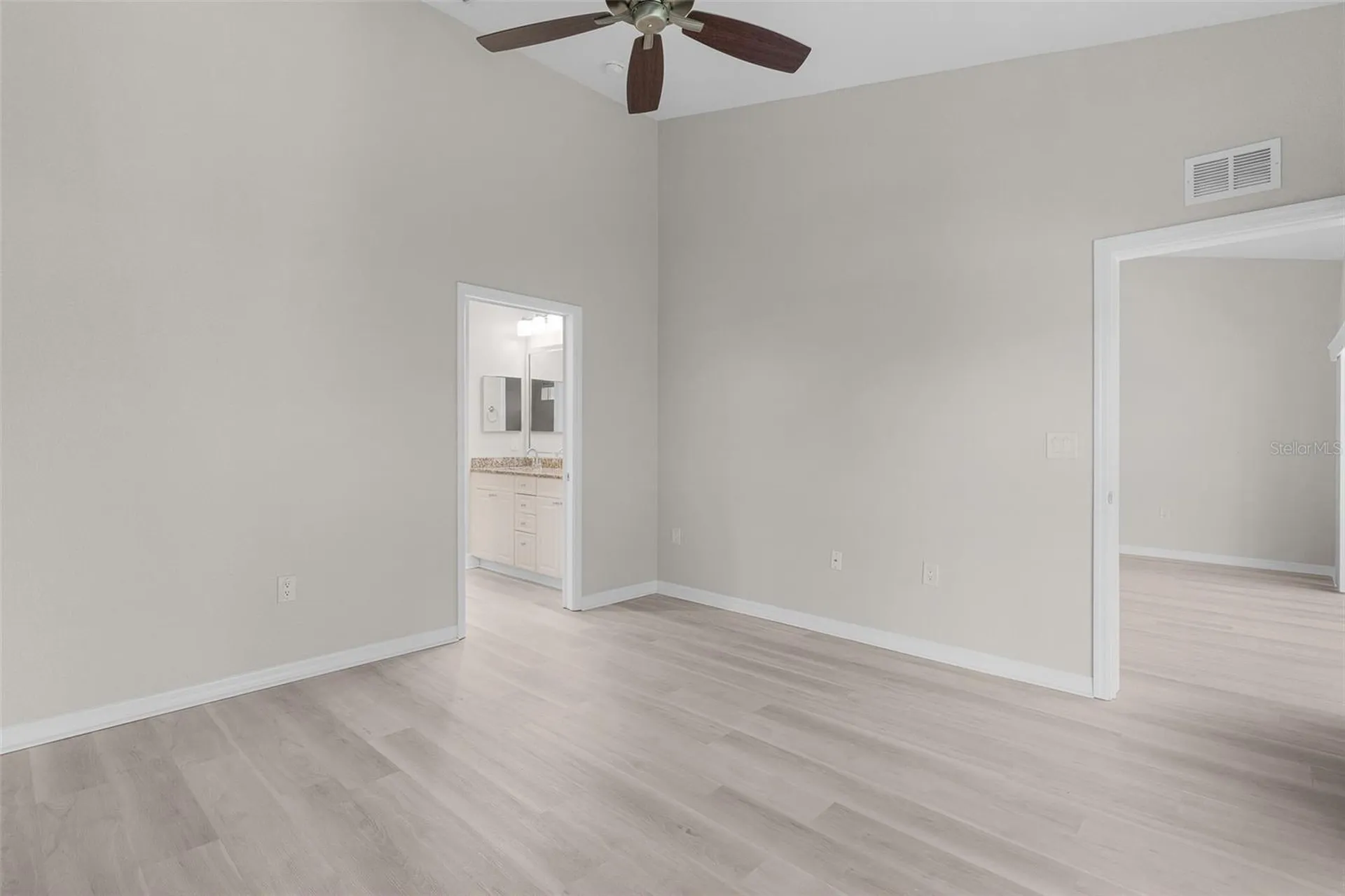 5308 Bowline Court Oxford FL 34484