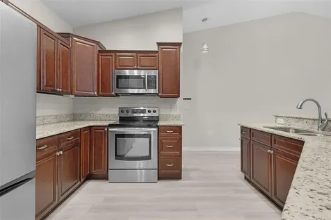 5308 Bowline Court Oxford FL 34484